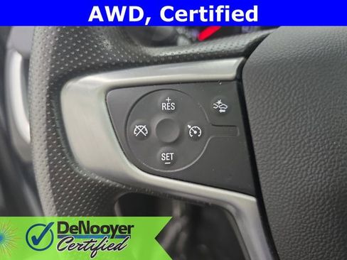 Used 2024 GMC Terrain SLE image 16