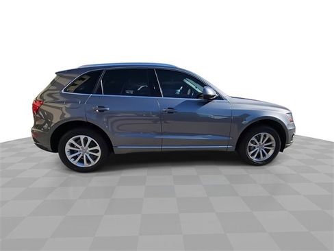 Used 2015 Audi Q5 2.0T Premium Plus w/ Technology Package image 9