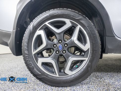 Used 2019 Subaru Crosstrek 2.0i Limited w/ Moonroof Package w/Navigation AWD/4WD image 44