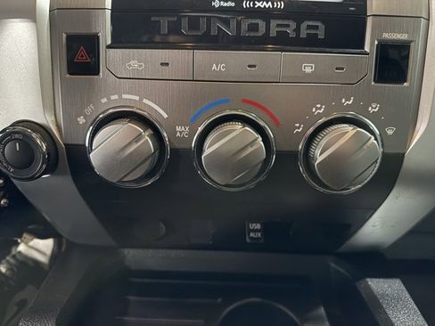 Used 2015 Toyota Tundra SR5 image 18