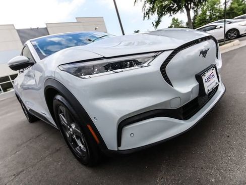 Used 2021 Ford Mustang Mach-E Select w/ Comfort/Technology Package AWD/4WD image 12
