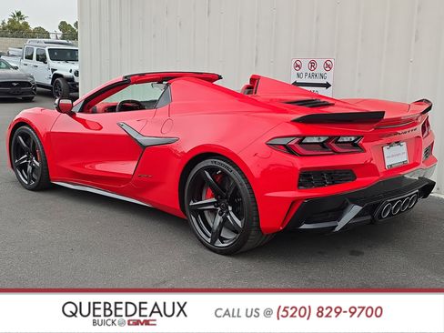 Used 2023 Chevrolet Corvette Z06 RWD image 10