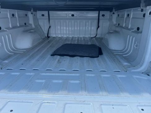 Used 2021 Chevrolet Colorado LT AWD/4WD image 28