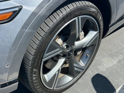 Used 2025 Genesis GV80 3.5T Prestige AWD/4WD image 3