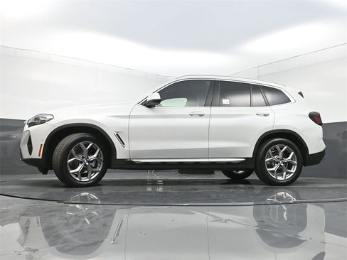Used 2023 BMW X3 sDrive30i w/ Premium Package image 31