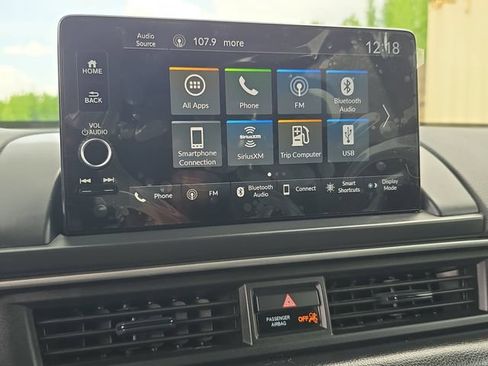 Used 2025 Honda Pilot EX-L image 21