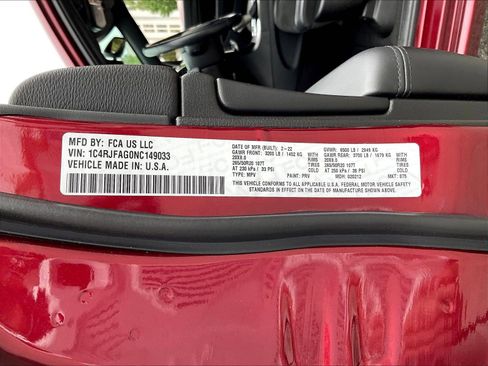 Used 2022 Jeep Grand Cherokee Laredo X AWD/4WD image 18
