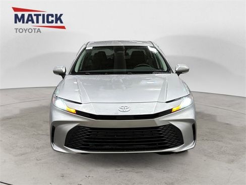 New 2026 Toyota Camry LE image 2