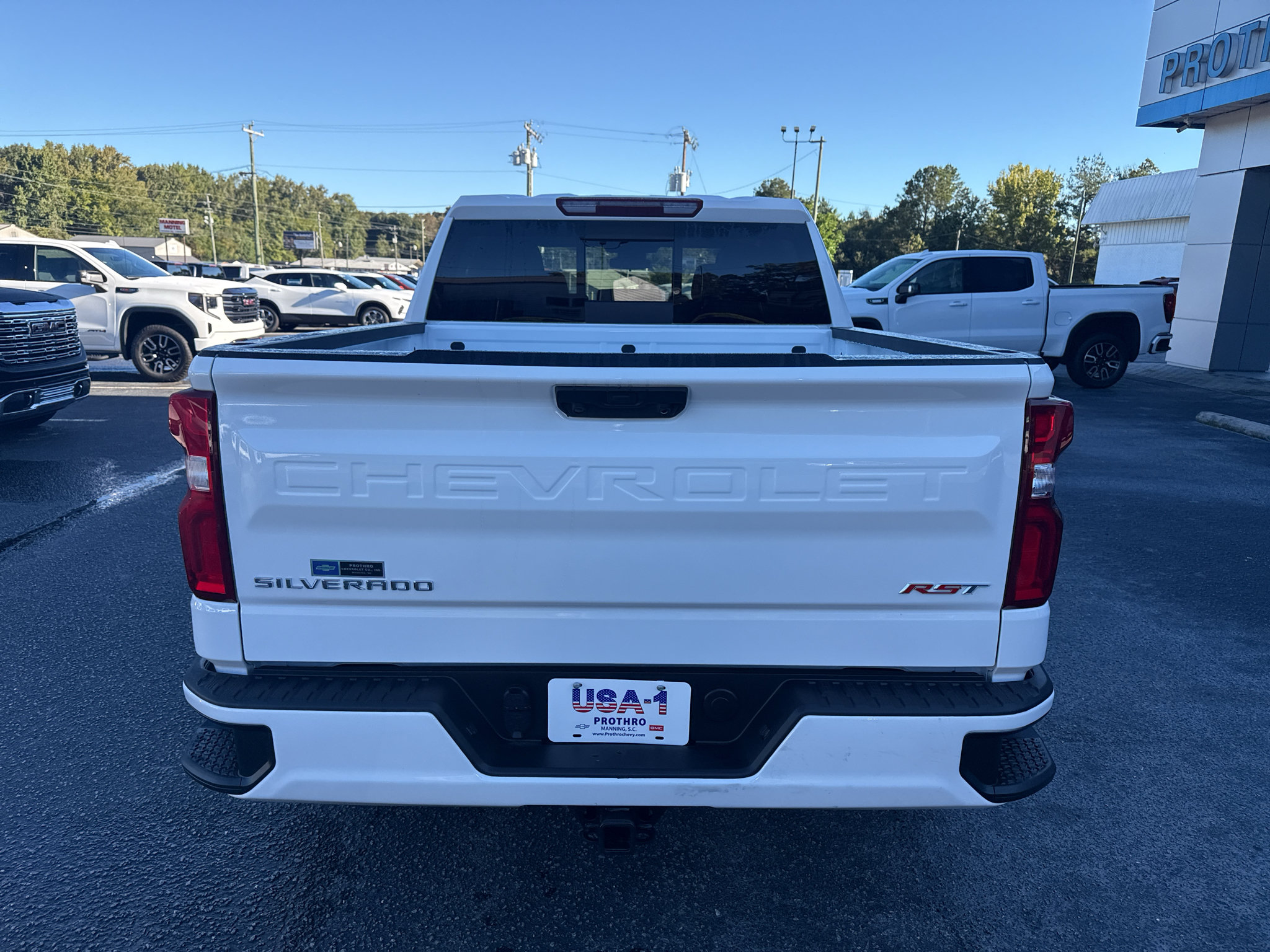 New 2026 Chevrolet Silverado 1500 RST w/ Convenience Package II AWD/4WD image 4