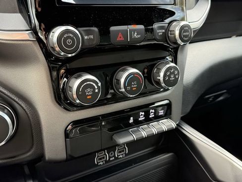 New 2026 RAM 1500 Express image 23
