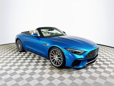 Certified 2024 Mercedes-Benz SL 55 AMG 4MATIC w/ Driver Assistance Package image 1