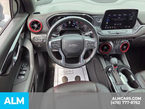 Used 2025 Chevrolet Blazer RS FWD image 7