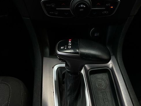 Used 2022 Dodge Charger SXT image 22
