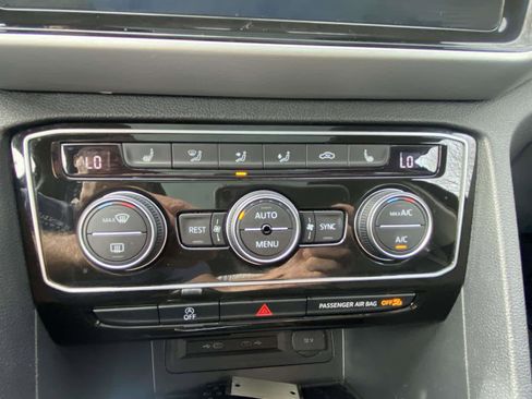 Used 2022 Volkswagen Atlas SE AWD/4WD image 21