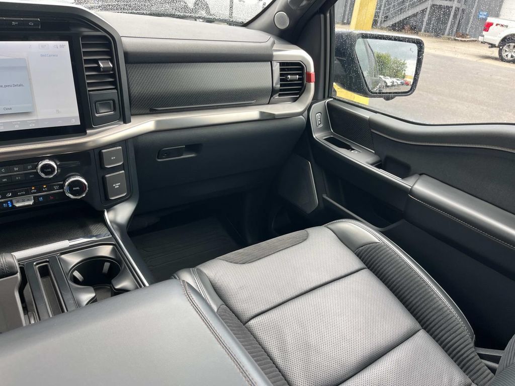 Certified 2023 Ford F150 Raptor w/ Raptor Carbon Fiber Package AWD/4WD image 18