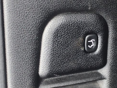 Used 2014 Dodge Durango R/T w/ Premium Nappa Leather Group RWD image 25