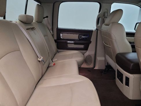 Used 2016 RAM 1500 Laramie w/ Convenience Group image 19