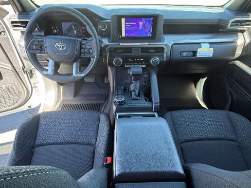 New 2026 Toyota 4Runner SR5 AWD/4WD image 26