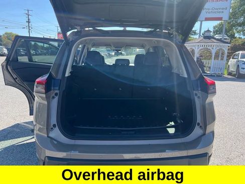 Certified 2025 Nissan Rogue SV image 23