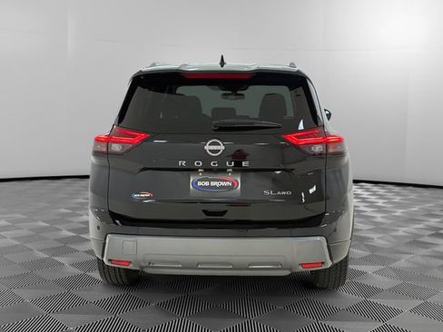 Used 2024 Nissan Rogue SL w/ SL Premium Package AWD/4WD image 4