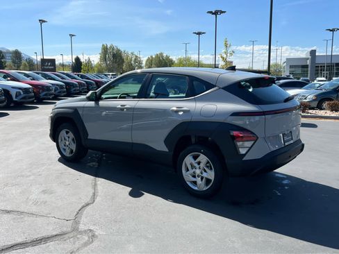 Certified 2026 Hyundai Kona SE image 11