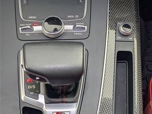 Used 2019 Audi SQ5 Prestige w/ Prestige Package image 24
