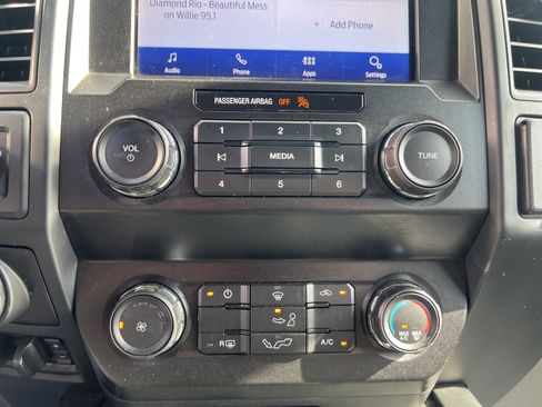 Used 2020 Ford F150 XL w/ Equipment Group 101A Mid AWD/4WD image 29