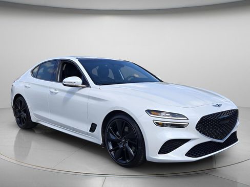Used 2023 Genesis G70 2.0T w/ Sport Prestige Package image 9