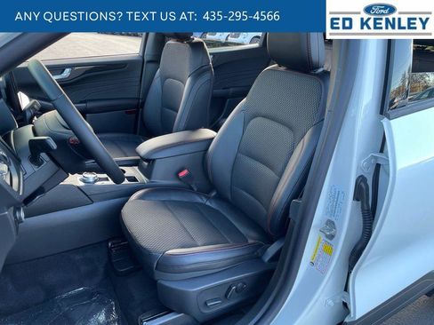 New 2026 Ford Escape ST-Line w/ Tech Pack #1 image 3