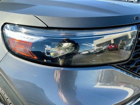 Used 2022 Ford Explorer ST w/ Equipment Group 401A image 8