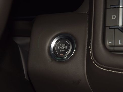 Used 2024 GMC Yukon Denali Ultimate AWD/4WD image 35