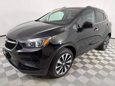 Used 2021 Buick Encore Preferred w/ Safety Package image 9