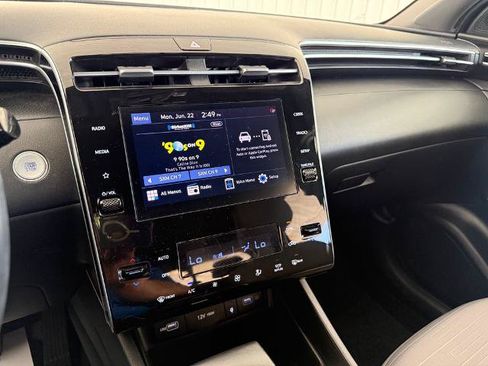 Used 2022 Hyundai Santa Cruz SEL Premium w/ Cargo Package AWD/4WD image 4
