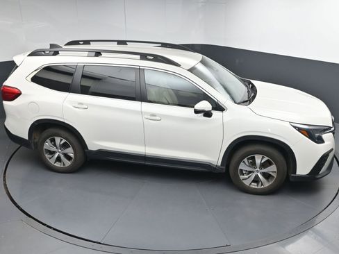 Used 2023 Subaru Ascent Premium w/ Convenience Package AWD/4WD image 32