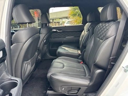 Used 2021 Hyundai Palisade Calligraphy FWD image 6