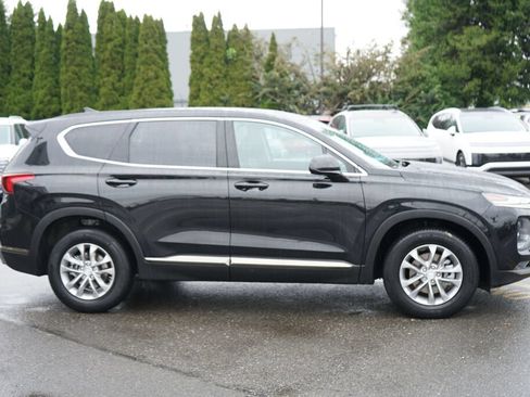 Used 2019 Hyundai Santa Fe SEL AWD/4WD image 2