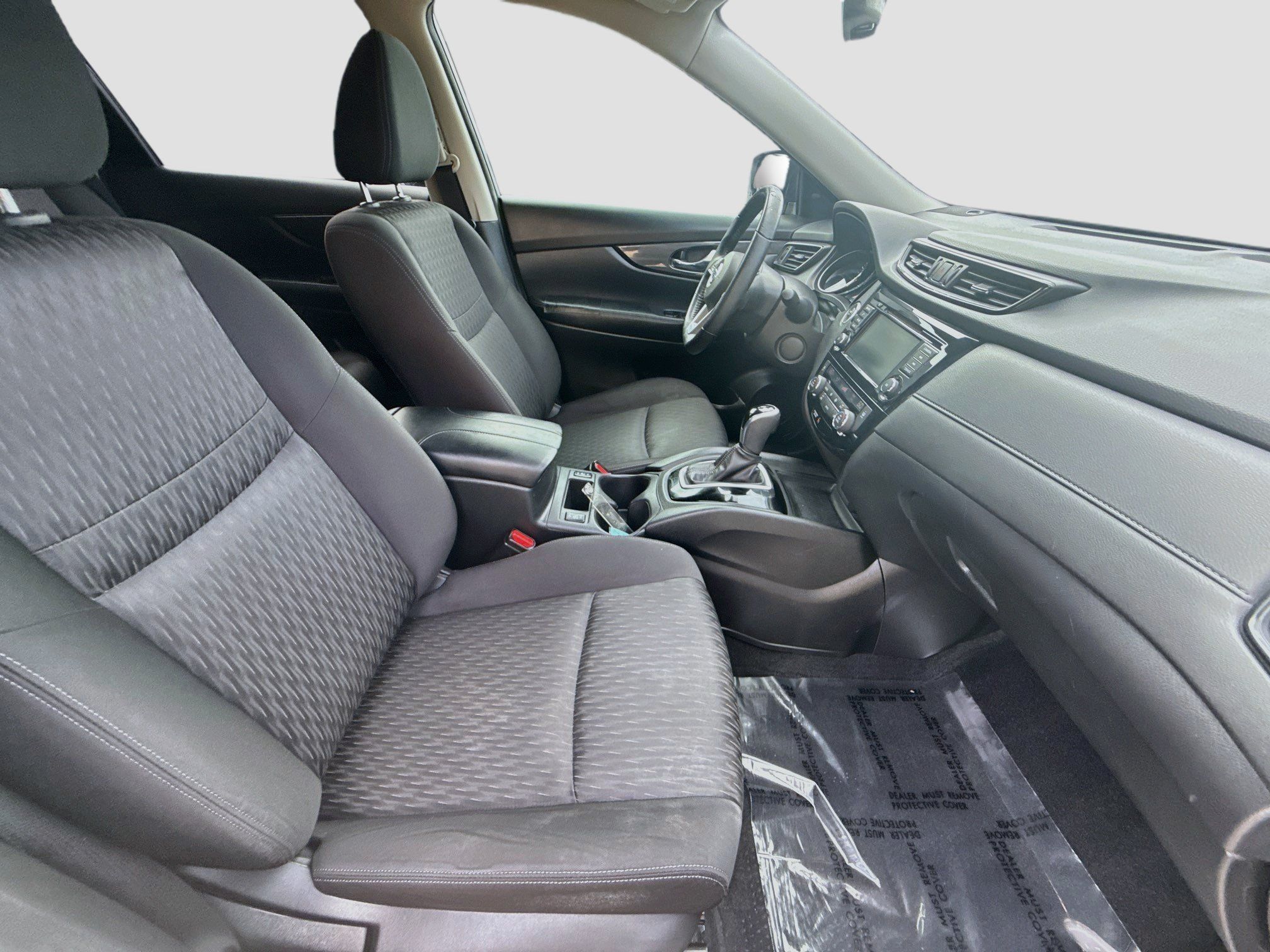 Used 2020 Nissan Rogue SV FWD image 31