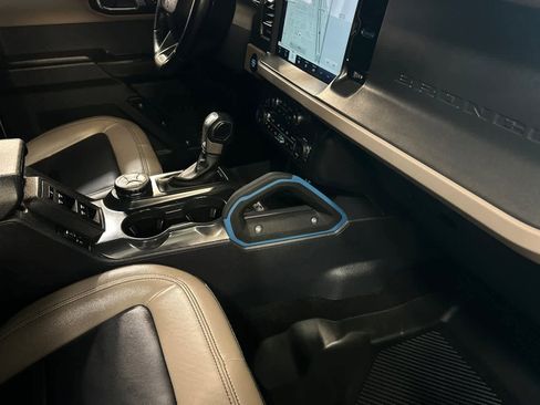 Used 2024 Ford Bronco Wildtrak AWD/4WD image 18