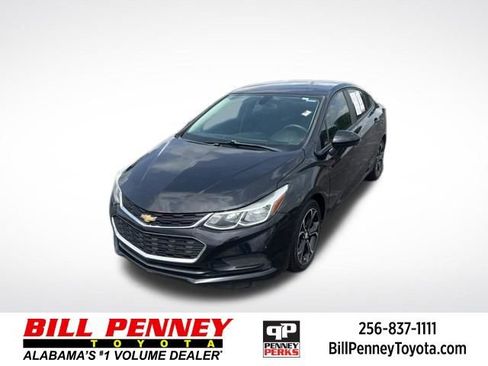 Used 2016 Chevrolet Cruze LS FWD image 1