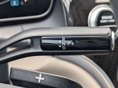 Used 2023 Mercedes-Benz GLC 300 image 26