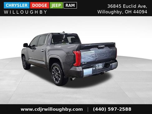 Used 2025 Toyota Tundra Limited AWD/4WD image 7
