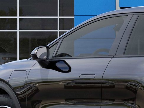 New 2026 Chevrolet Equinox EV LT image 12