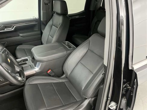 Used 2023 Chevrolet Silverado 1500 LTZ w/ LTZ Premium Package AWD/4WD image 19