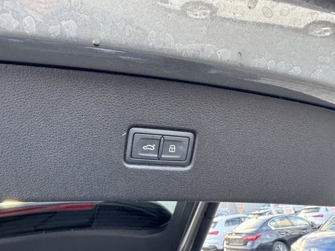 Certified 2025 Audi Q5 2.0T Premium Plus w/ Premium Plus Package image 34