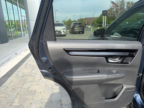 Used 2023 Honda CR-V Sport Touring image 32