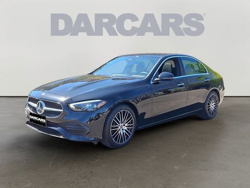 Used 2025 Mercedes-Benz C 300 4MATIC Sedan image 3