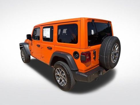 Certified 2025 Jeep Wrangler Unlimited Sport AWD/4WD image 9