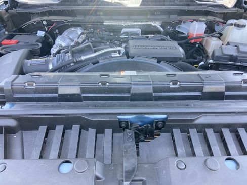 Used 2025 Chevrolet Silverado 2500 LTZ w/ LTZ Premium Package AWD/4WD image 26