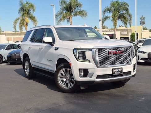 Used 2022 GMC Yukon Denali AWD/4WD image 2