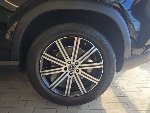 Certified 2026 Mercedes-Benz GLE 350 4MATIC image 36